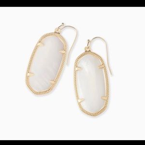 Kendra Scott Elle Gold Drop Earrings in White Pearl
